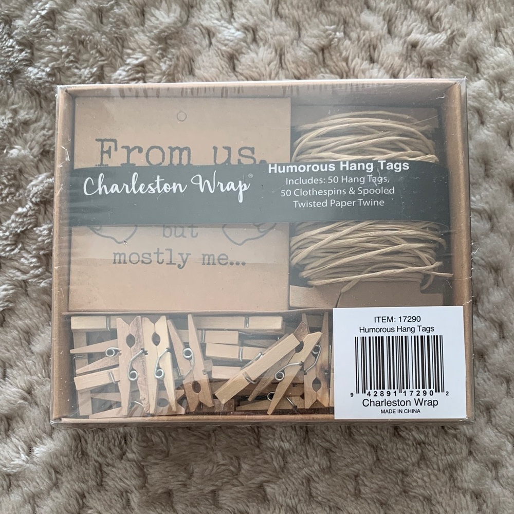 Charleston Wrap Humorous Hang Tags Set